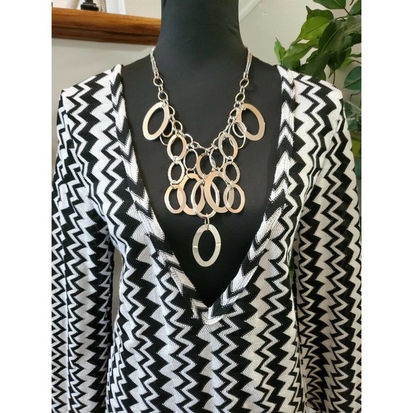 Venezia Women BlacK/White Cotton & Polyester Long Sleeve V-Neck Top Shirt - Picture 2 of 11